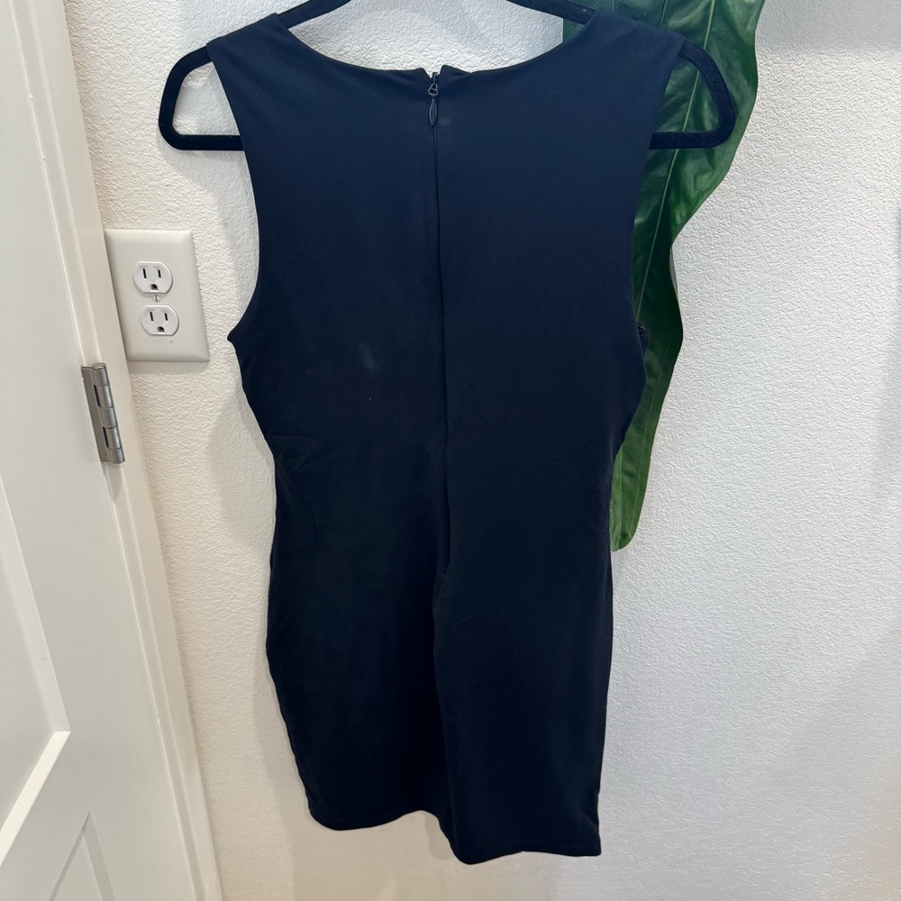 Bebe Black Keyhole Mini Dress - Picture 4 of 6